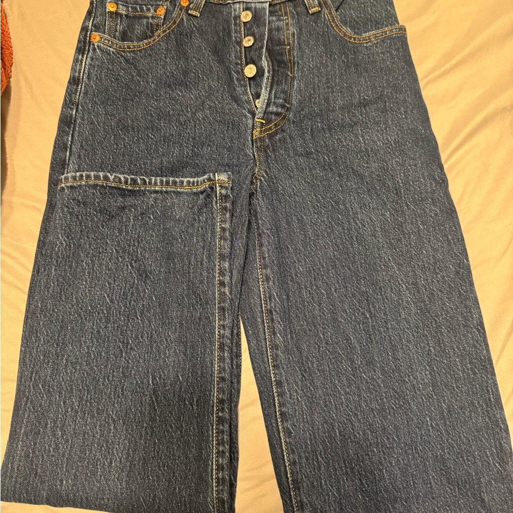 Levi's High Rise Blue Jeans